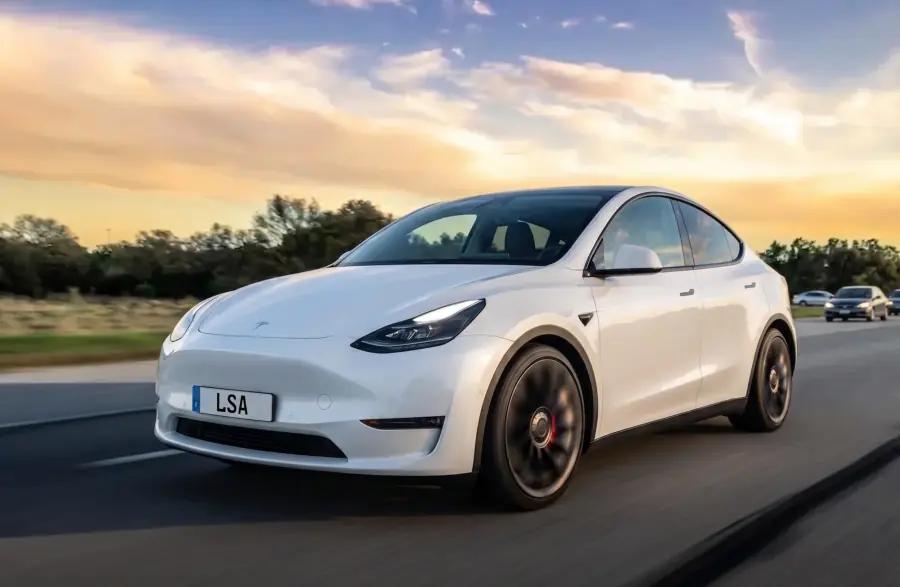 ZFE Paris Métropole 2026 : quelles voitures choisir en leasing pour rester mobile ?